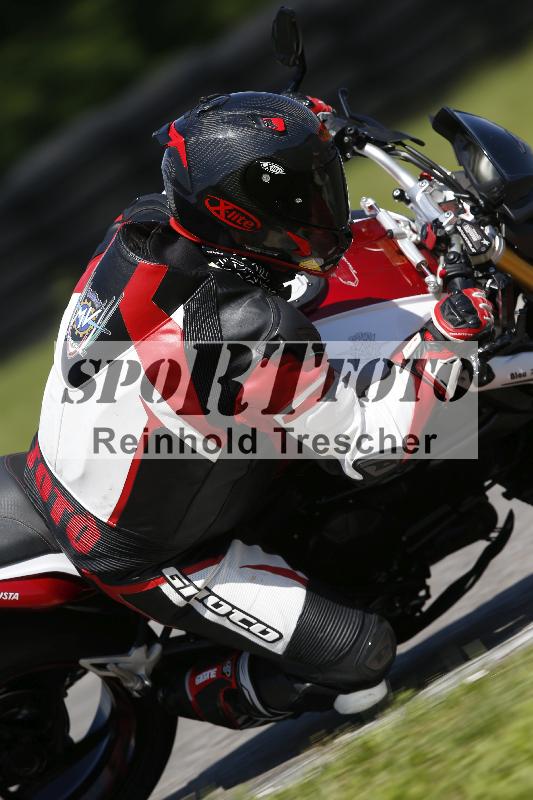 /Archiv-2024/29 12.06.2024 MOTO.CH Track Day ADR/Gruppe gelb/14